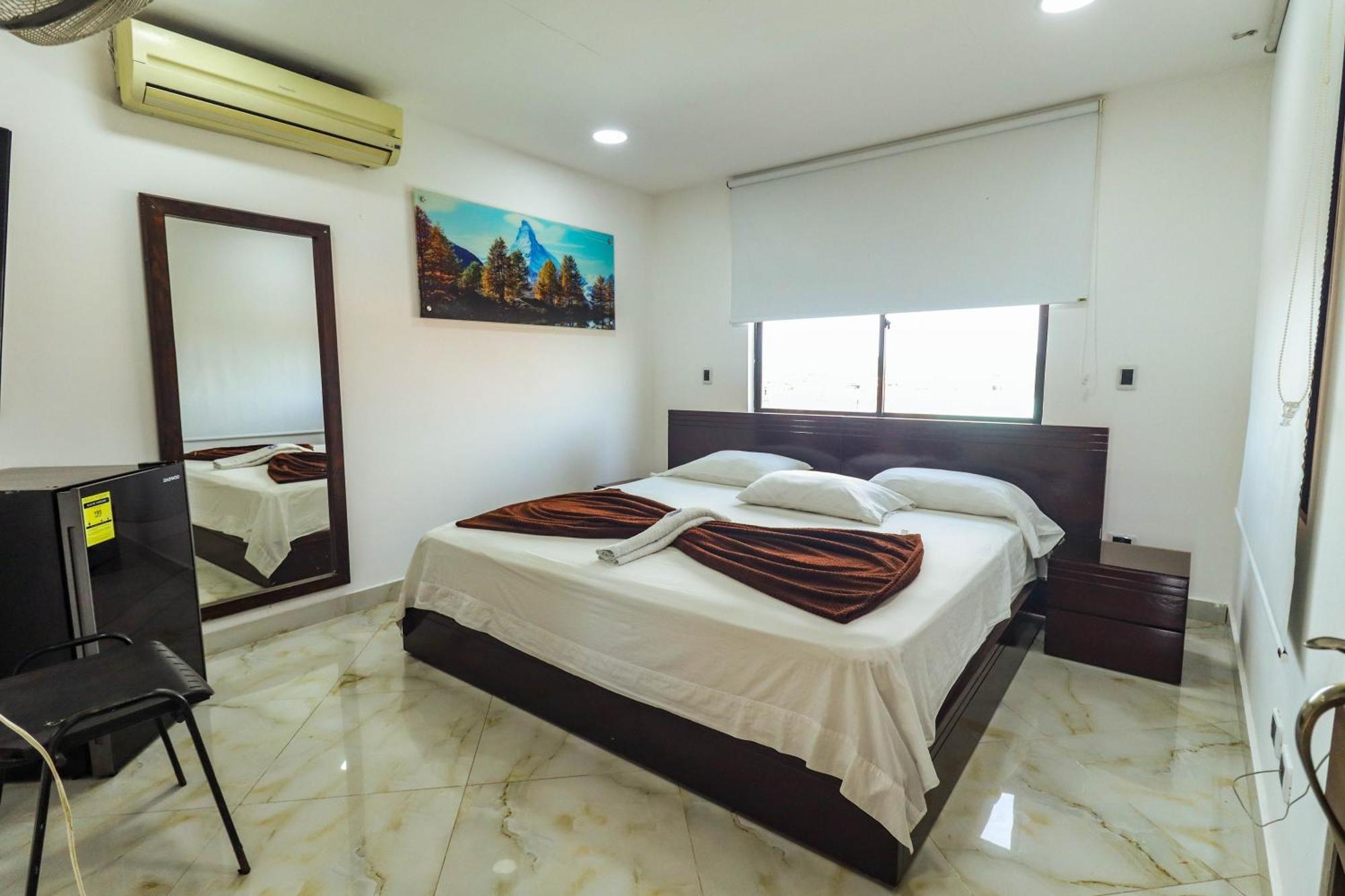 Hotel Big New York Carepa Room photo